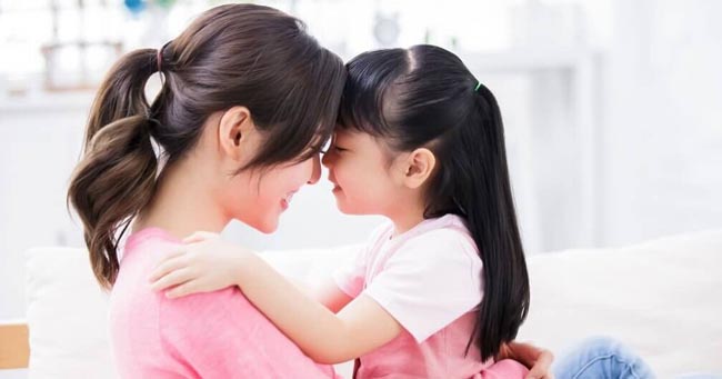 Nếu có con gái, đừng quên dạy con 24 lời nàγ để con hạnh phúc cả đời